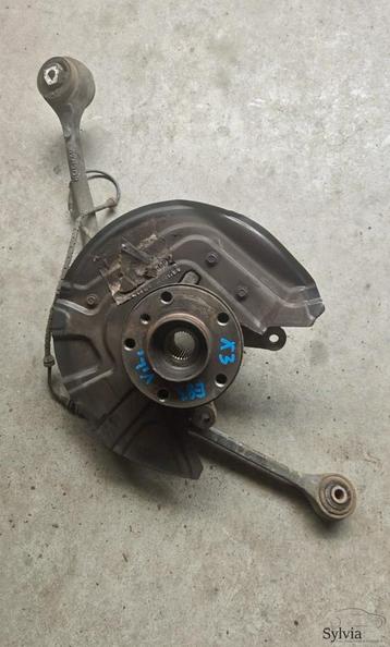 Fusee met draagarm linksvoor BMW X3 serie E83 + LCI 31213412 beschikbaar voor biedingen