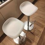 2x witte barkruk, Huis en Inrichting, Barkrukken, Ophalen, Gebruikt