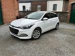 Hyundai i20 benzine weinig km met garantie, Auto's, Wit, Handgeschakeld, 5 deurs, Parkeersensor