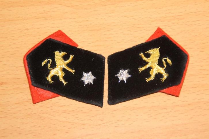 ABL vrouwelijke leerling officier kraaghoeken 1e jaar (gala), Verzamelen, Militaria | Algemeen, Landmacht, Kleding of Schoenen
