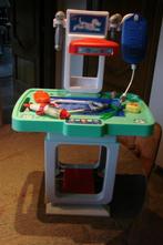 speelgoed: dierenarts behandeltafeltje met hondje, Kinderen en Baby's, Ophalen, Zo goed als nieuw