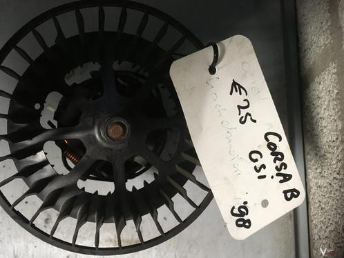 Opel corsa B GSI bwjr1998 Kachelmotor, Auto-onderdelen, Airco en Verwarming, Gebruikt, Ophalen of Verzenden