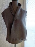 Echarpe grise. 140 X 25,5 cm., Ophalen of Verzenden, Zo goed als nieuw, Sjaal