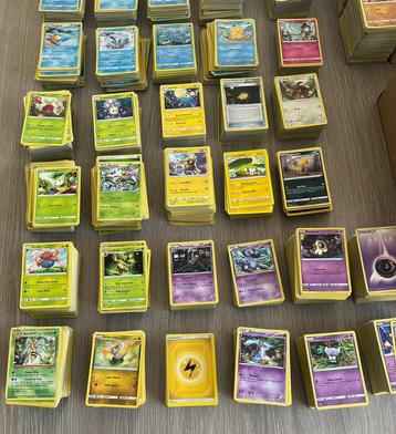 Pokémon cartes  beschikbaar voor biedingen