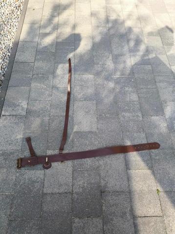 Sam browne militaire riem en schouderriem beschikbaar voor biedingen
