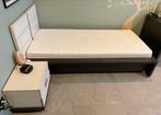Bed en bureau, Huis en Inrichting, Slaapkamer | Complete slaapkamers, Ophalen, Zo goed als nieuw, Tweepersoons, Modern