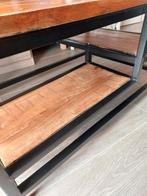 salontafel mango hout , bruin blad , zwarte poten.nieuwstaat, Ophalen, Zo goed als nieuw