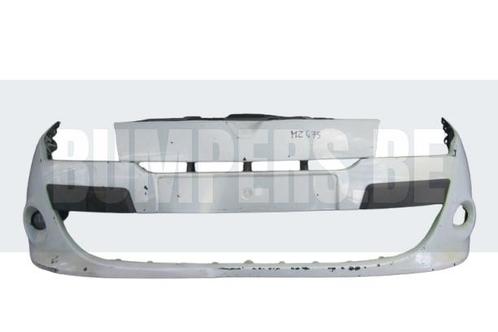 Bumper Renault Megane 3 III 08-12 Voorbumper  MZ675, Auto-onderdelen, Carrosserie, Bumper, Voor, Gebruikt, 6 maanden garantie