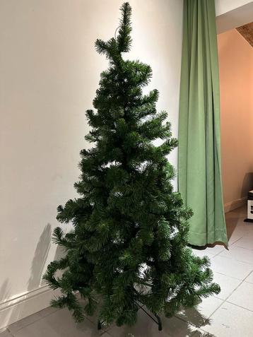 Kerstboom 180 cm beschikbaar voor biedingen