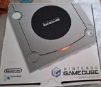 Gamecube silver jap Complete +1jeu, Consoles de jeu & Jeux vidéo, Avec 1 manette, Enlèvement, Utilisé, Avec jeux
