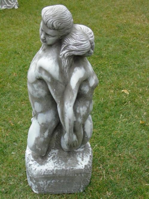 statue d un couple nue en pierre patinée , superbe !, Jardin & Terrasse, Statues de jardin, Neuf, Abstrait, Pierre, Enlèvement ou Envoi