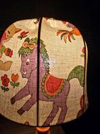 Oud retro, oranje kinderlampje nachtlampje met pony beertje., Enlèvement ou Envoi