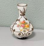 Vintage Miniatuur Bud Vaas met Rose design antiek Artlyns, Antiek en Kunst, Antiek | Vazen, Ophalen of Verzenden