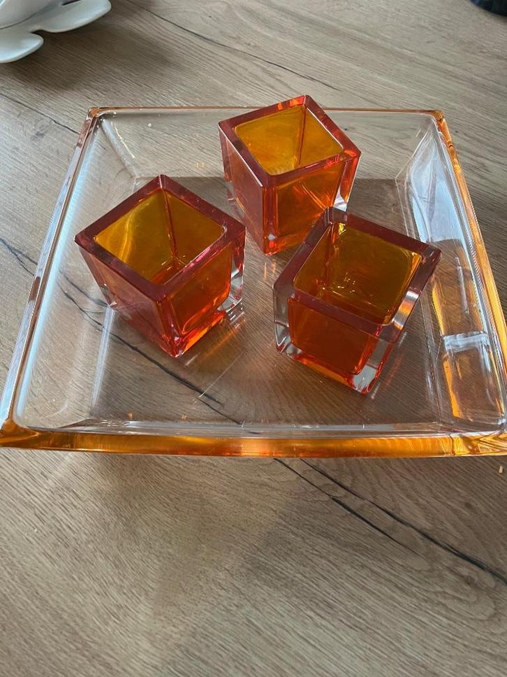 Leonardo - vierkant glazen schaal met 3 theelichthouders, Huis en Inrichting, Woonaccessoires | Schalen en Manden, Zo goed als nieuw
