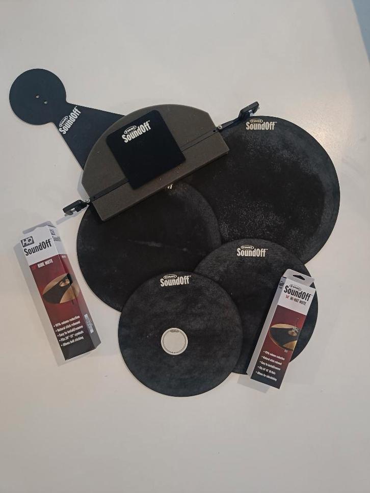 Evans Soundoff Drum Mutes set, Musique & Instruments, Batteries & Percussions, Utilisé, Autres marques, Enlèvement