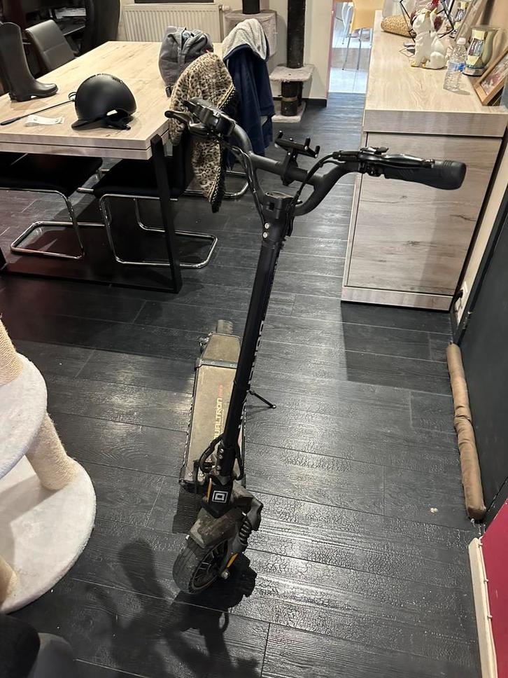 Dualtron Mini (Trotinette electrique), Fietsen en Brommers, Steps, Zo goed als nieuw, Ophalen