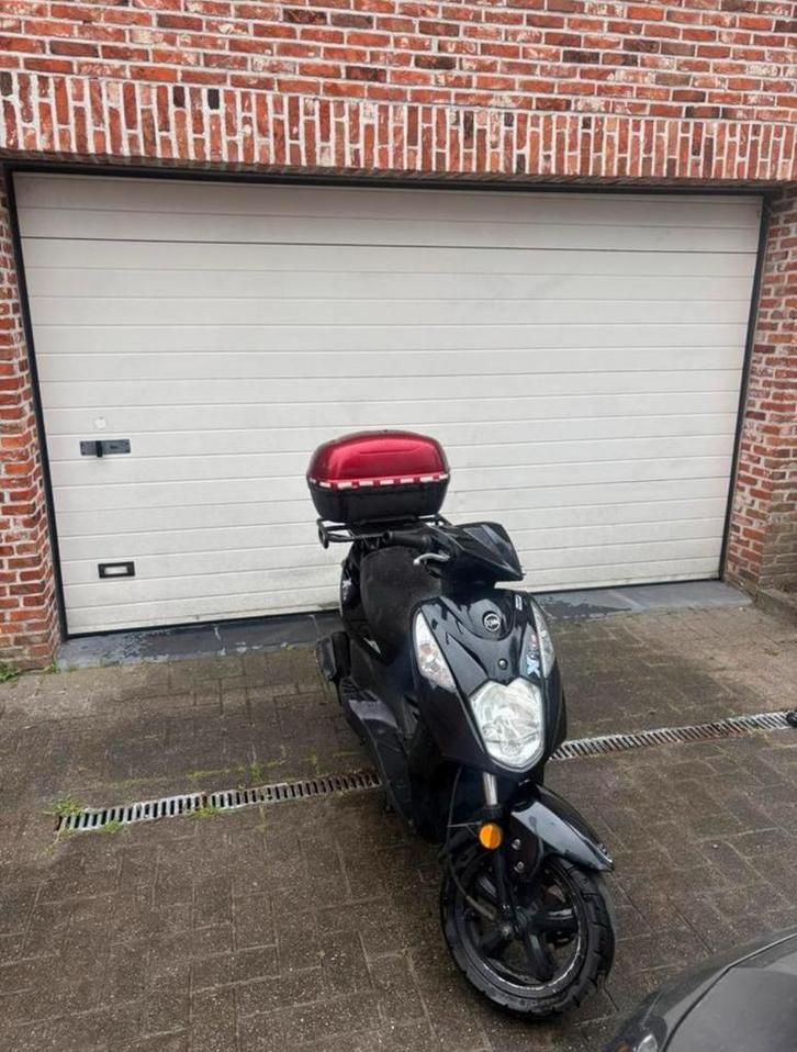 Sym xpro 50 Scooter, Fietsen en Brommers, Scooters | SYM, Zo goed als nieuw, Ophalen of Verzenden