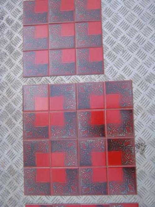 Engelse retro wandtegels rood met zilvergrijs blad, > 100m2, Doe-het-zelf en Bouw, Tegels, Nieuw, Wandtegels, 10 m² of meer, Ophalen