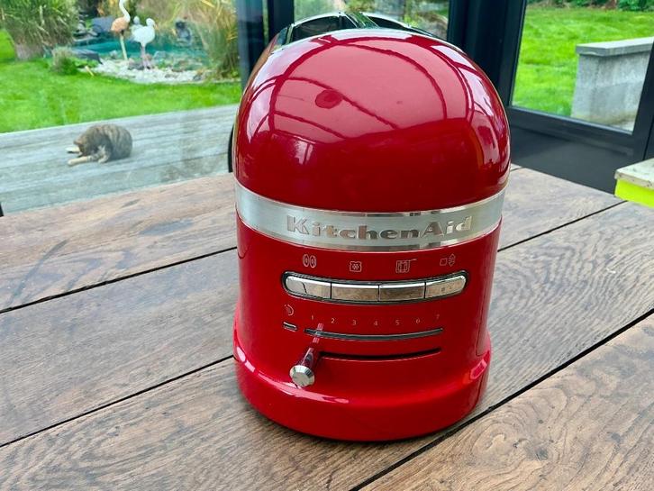 Grille pain KITCHENAID ARTISAN rouge vintage, Elektronische apparatuur, Broodroosters, Zo goed als nieuw, Uitneembare kruimellade