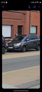 Opel zafira 0488135098, Auto's, Voorwielaandrijving, Euro 5, 4 cilinders, 7 zetels
