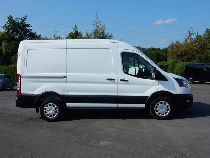 Ford Transit 2.0tdci L2H2 130pk 12000km! (21901Netto+Btw/Tva, Auto's, Bestelwagens en Lichte vracht, Bedrijf, Te koop, ABS, Airbags
