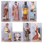 Scène de la Nativité 8 pièces — 8 pièces de taille moyenne