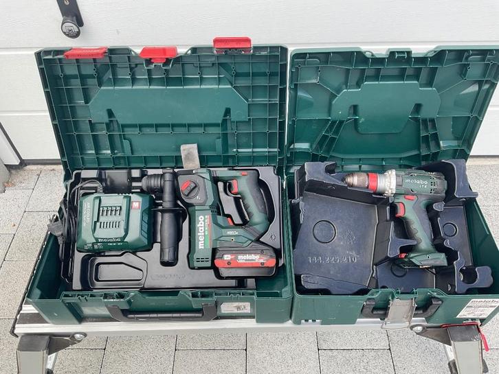 Metabo complete set …klopboor,ledlamp,vijsboor machines !, Doe-het-zelf en Bouw, Gereedschap | Boormachines, Zo goed als nieuw