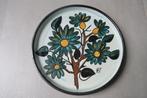 Plat fleuri en céramique Rigo Bruxelles 33 cm, Antiek en Kunst, Ophalen of Verzenden