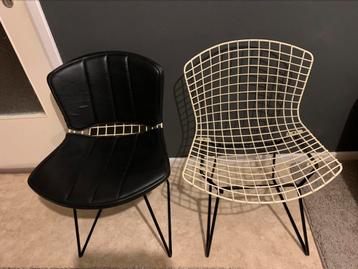 Harry Bertoia 4 chaises 