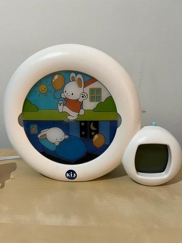 Wekker voor kind, de klok leren kid moon disponible aux enchères