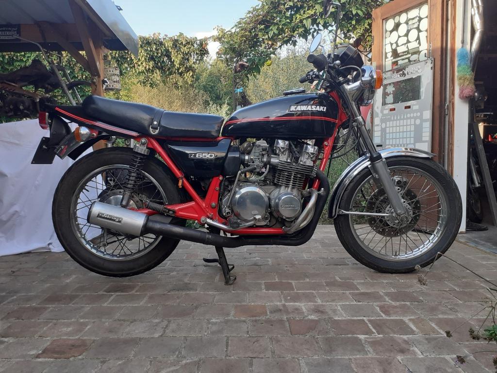 KAWASAKI Z650