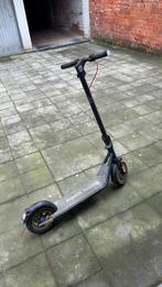 Trotinette elecrtique (GTRX X8 pro), Vélos & Vélomoteurs, Trottinettes, Enlèvement, Utilisé