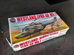 Modelbouw leger helicopter, Ophalen, Zo goed als nieuw