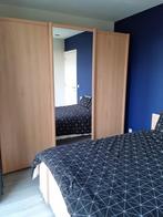 Grote kleerkast met schuifdeuren en spiegel, Huis en Inrichting, Kasten | Kleerkasten, Ophalen, Gebruikt, 200 cm of meer, Met hangruimte