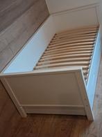 Kinderbed en kleerkast, Huis en Inrichting, Slaapkamer | Bedden, Ophalen, 90 cm, Eenpersoons, Wit