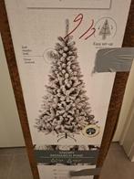Kerstboom met sneeuw 150CM, Diversen, Kerst, Ophalen, Zo goed als nieuw
