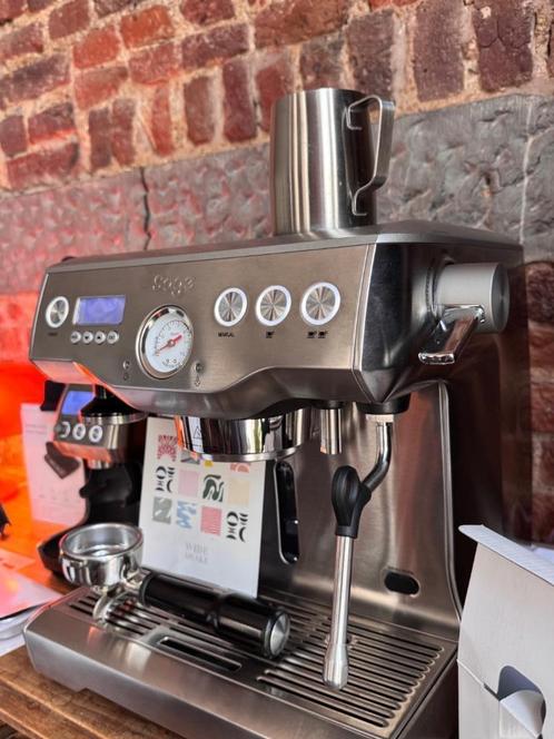 Machine expresso Sage The Dual Boiler + accessoires – Le kit, Elektronische apparatuur, Koffiemachine-accessoires, Zo goed als nieuw