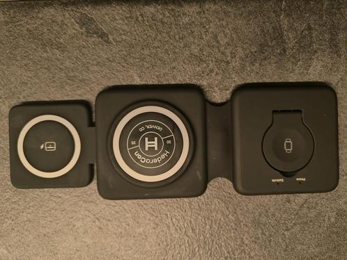 3-in-1 wireless charger (gsm, earbuds, smart watch), Telecommunicatie, Mobiele telefoons | Telefoon-opladers, Nieuw, Apple iPhone