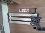 Tv/ scherm beugel voor caravan, camper of boot, Audio, Tv en Foto, Televisiebeugels, Ophalen of Verzenden, Zo goed als nieuw