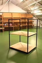 Stevig groot schap, Ophalen