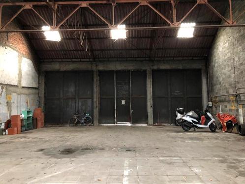Magazijngarage 180m2 in Leuze in Henegouwen, Immo, Garages en Parkeerplaatsen, Provincie Henegouwen