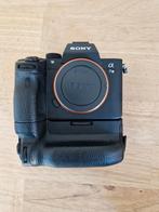 Sony A7III met garantie + battery grip + snellader + accu's, Audio, Tv en Foto, Ophalen, Zo goed als nieuw, Sony