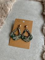 Boucles d'oreilles uniques en or vert peintes à la main par, Enlèvement ou Envoi, Vert, Autres matériaux, Neuf