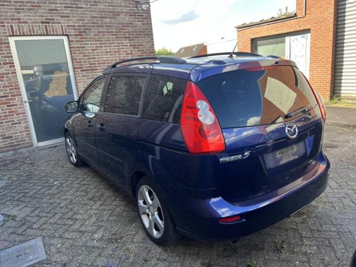 mazda 5 /2.0 d /7 zit/ airco/navigatie, Auto's, Mazda, Bedrijf, ABS, Achteruitrijcamera, Airbags, Airconditioning, Alarm, Bluetooth