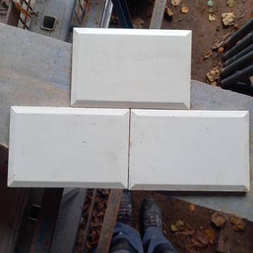 Echte antieke wandtegels, metrotegels  beschikbaar voor biedingen