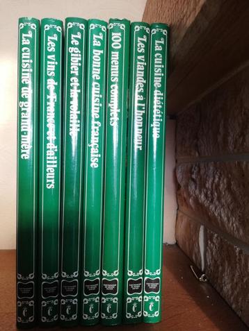 7 receptenboeken, collectie „gastronomie van de wereld”  beschikbaar voor biedingen