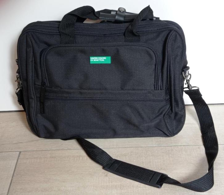 tas United Colours of Beneton, Diversen, Schoolbenodigdheden, Nieuw, Ophalen of Verzenden