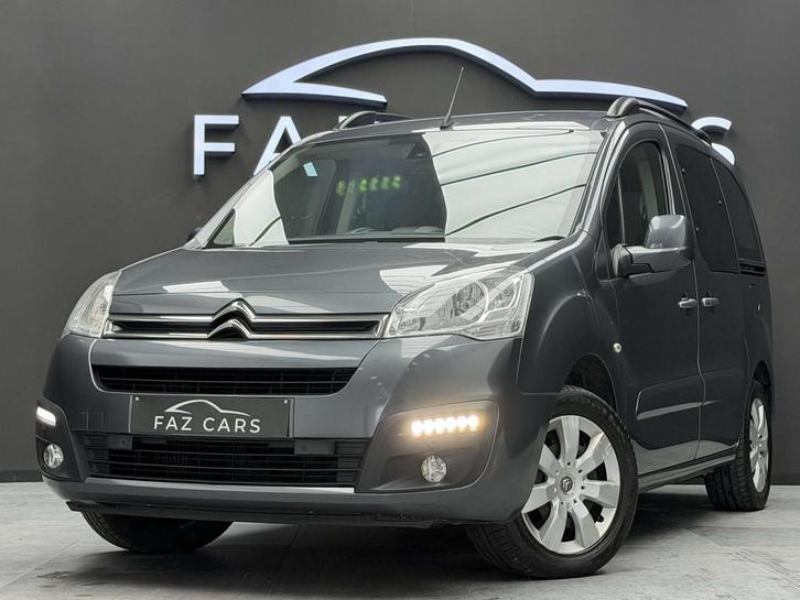 Citroën Berlingo Multispace 1.2i *1ER PROP + ECRAN + CAMERA, Auto's, Citroën, Bedrijf, Te koop, Berlingo, ABS, Adaptieve lichten