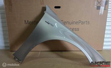 Mercedes A45 AMG Spatbord rechts W177 A1778810800 beschikbaar voor biedingen