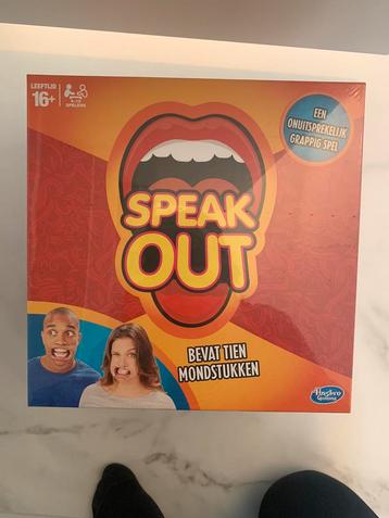 Speak out - Hasbro 
